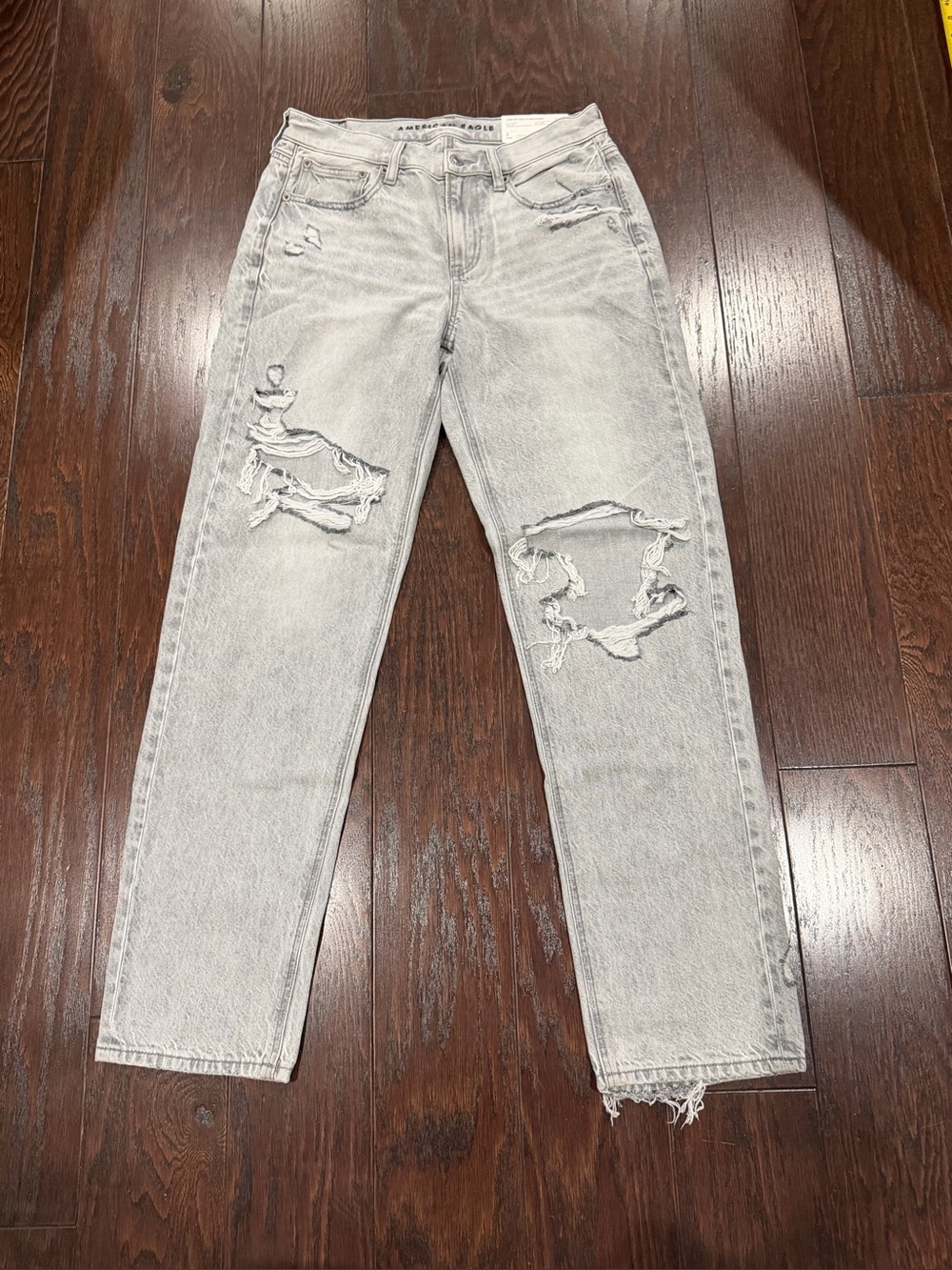 American Eagle 90s Straight Acid Wash Gray Distres High Rise Jean Size 2 NEW